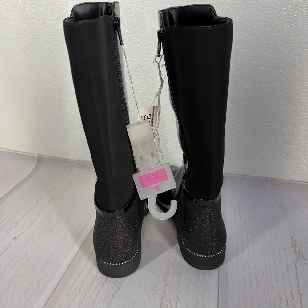 The‎ Children’s Place Girls Black Patent Knee-High Boots Heart Charm NWT Size 5